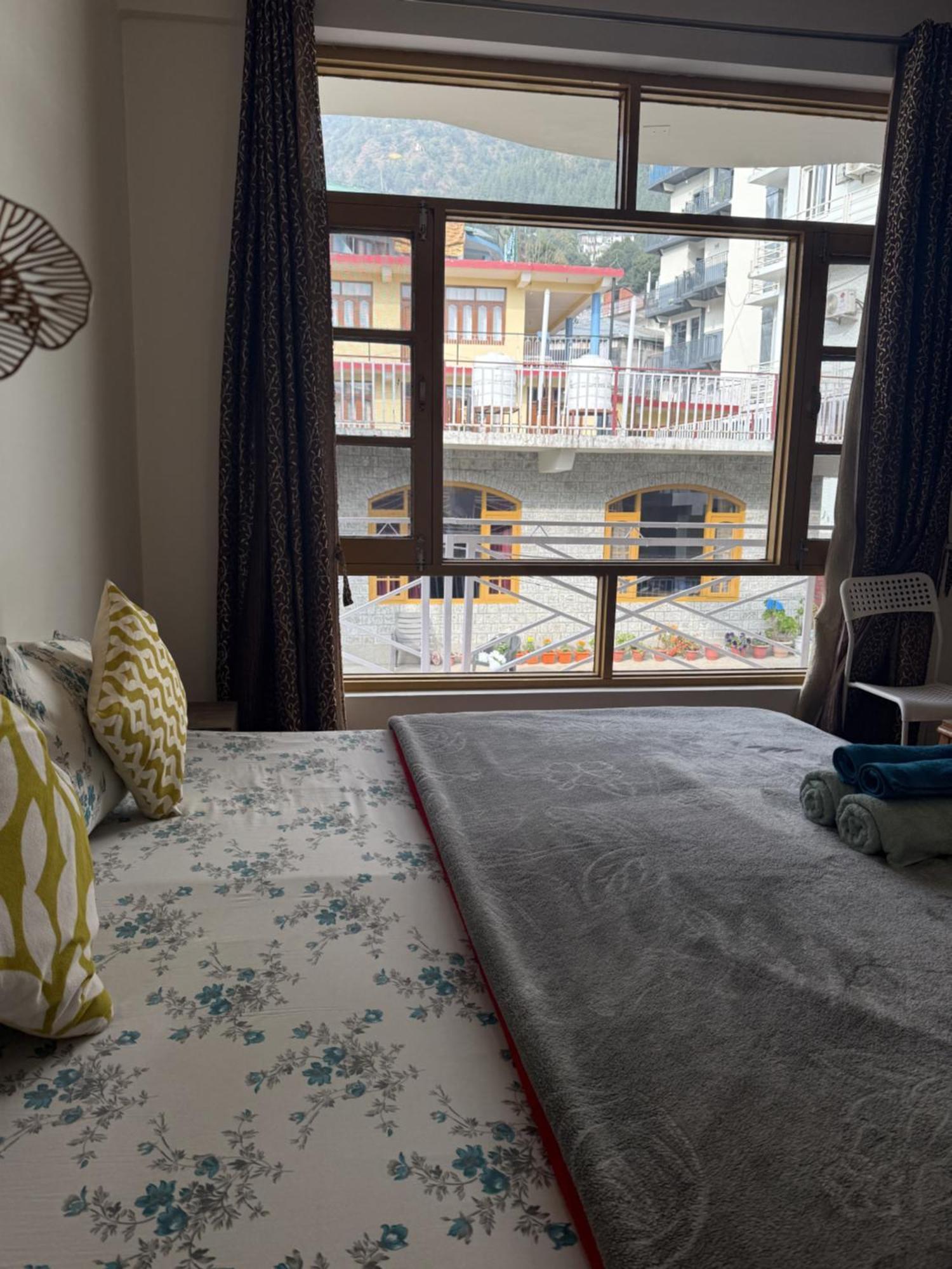 The Void - Dharamkot Apartment Dharamshala Luaran gambar